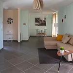 Guesthost - Marazia With Garden And Parking! Apartment *