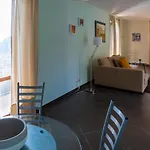 Guesthost - Marazia With Garden And Parking! Apartment